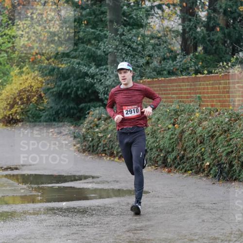 07.12.2025 - St. Pauli X-Mass-Run No. 15 Michael Burmester http://msf.ph/oto/9415452 07.12.2025 10:18:07 Laufen 2910 meine-sportfotos.de