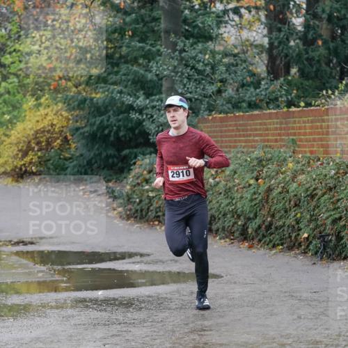 07.12.2025 - St. Pauli X-Mass-Run No. 15 Michael Burmester http://msf.ph/oto/9415453 07.12.2025 10:18:07 Laufen 2910 meine-sportfotos.de