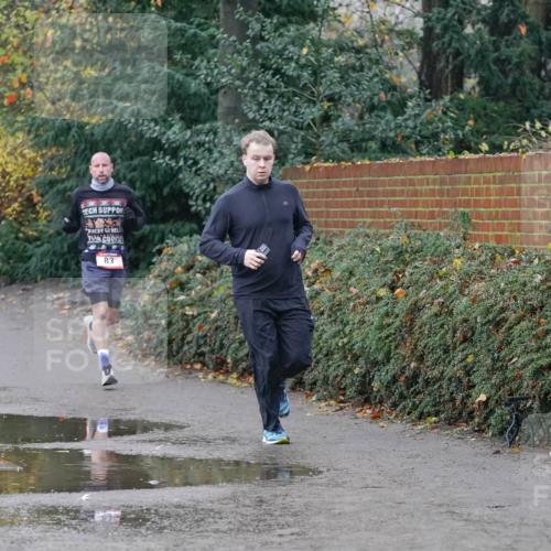 07.12.2025 - St. Pauli X-Mass-Run No. 15 Michael Burmester http://msf.ph/oto/9415467 07.12.2025 10:18:20 Laufen 456, 83 meine-sportfotos.de