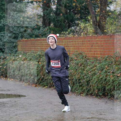 07.12.2025 - St. Pauli X-Mass-Run No. 15 Michael Burmester http://msf.ph/oto/9415501 07.12.2025 10:19:04 Laufen 1268 meine-sportfotos.de