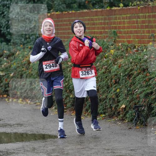 07.12.2025 - St. Pauli X-Mass-Run No. 15 Michael Burmester http://msf.ph/oto/9415566 07.12.2025 10:19:39 Laufen 2948, 3263 meine-sportfotos.de