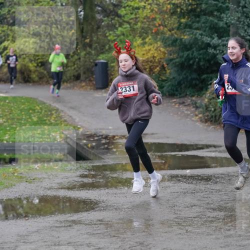 07.12.2025 - St. Pauli X-Mass-Run No. 15 Michael Burmester http://msf.ph/oto/9415581 07.12.2025 10:19:45 Laufen 2331, 23 meine-sportfotos.de