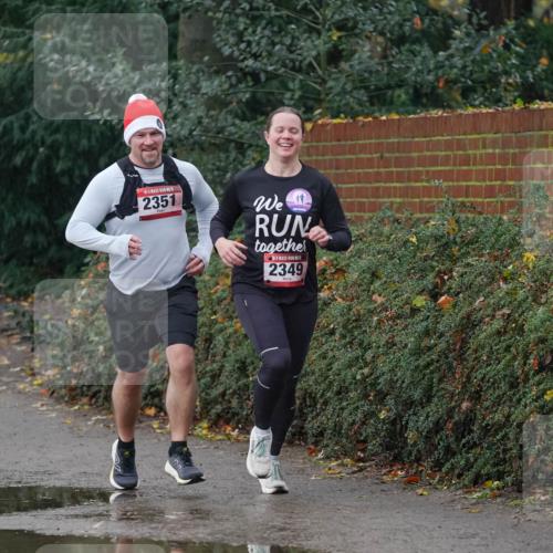 07.12.2025 - St. Pauli X-Mass-Run No. 15 Michael Burmester http://msf.ph/oto/9415596 07.12.2025 10:19:53 Laufen 2351, 2349 meine-sportfotos.de