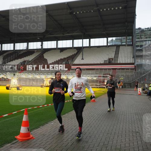 07.12.2025 - St. Pauli X-Mass-Run No. 15 Fabian Wolf http://msf.ph/oto/9418368 07.12.2025 11:25:24 Ziel 1544, 1961, 2244, 3126, 3290, 3296, 3301, 4101 meine-sportfotos.de