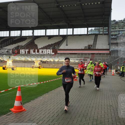 07.12.2025 - St. Pauli X-Mass-Run No. 15 Fabian Wolf http://msf.ph/oto/9418552 07.12.2025 11:26:39 Ziel 205, 209, 2024, 2026, 2234, 2236, 2237, 2240, 2748, 2749, 2813, 2942, 4884 meine-sportfotos.de