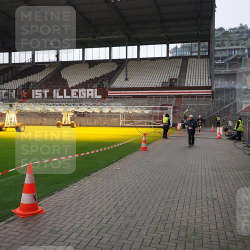07.12.2025 - St. Pauli X-Mass-Run No. 15 Fabian Wolf http://msf.ph/oto/9419134 07.12.2025 11:30:04 Ziel 1941, 2705, 2787, 3303, 4839 meine-sportfotos.de