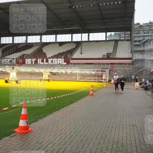 07.12.2025 - St. Pauli X-Mass-Run No. 15 Fabian Wolf http://msf.ph/oto/9419797 07.12.2025 11:34:30 Ziel 704, 782, 1908, 2277, 2280, 2635, 2809, 3387 meine-sportfotos.de