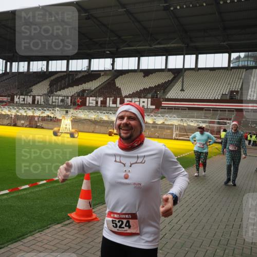 07.12.2025 - St. Pauli X-Mass-Run No. 15 Fabian Wolf http://msf.ph/oto/9422583 07.12.2025 11:53:18 Ziel 104, 524, 1238, 1239, 1289, 1290, 2685, 2735, 2966, 3006, 3355, 3356, 3749, 3750, 4248 meine-sportfotos.de