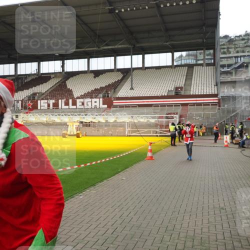 07.12.2025 - St. Pauli X-Mass-Run No. 15 Fabian Wolf http://msf.ph/oto/9422780 07.12.2025 11:54:44 Ziel 333, 1331, 1784, 2775, 2778, 2782, 2783 meine-sportfotos.de