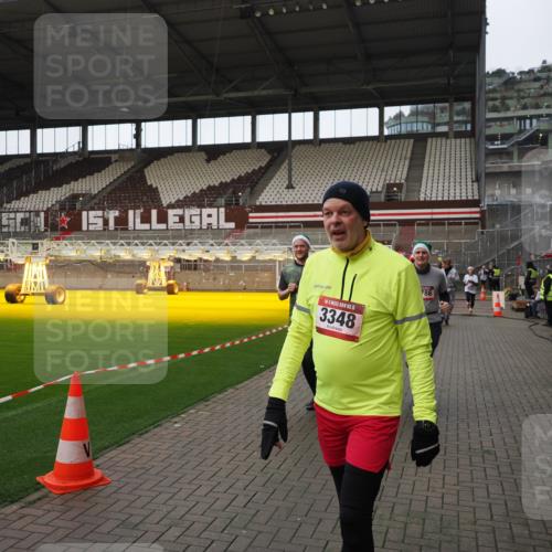 07.12.2025 - St. Pauli X-Mass-Run No. 15 Fabian Wolf http://msf.ph/oto/9424530 07.12.2025 12:07:41 Ziel 3348, 3460, 3666, 3667, 3691, 3708, 3709, 3710, 3711, 3726, 3739, 4210, 4332, 4724, 4730, 4755, 4786, 4791, 4792 meine-sportfotos.de