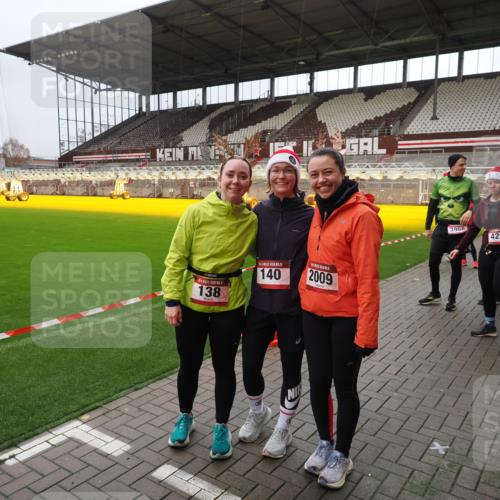 07.12.2025 - St. Pauli X-Mass-Run No. 15 Fabian Wolf http://msf.ph/oto/9424899 07.12.2025 12:09:51 Ziel 830, 835, 1494, 3462, 3744, 3746 meine-sportfotos.de