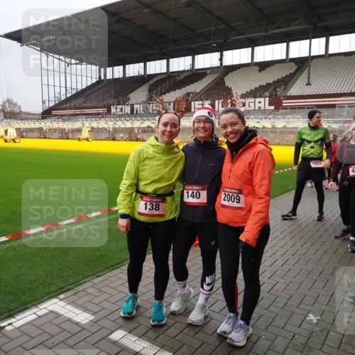 07.12.2025 - St. Pauli X-Mass-Run No. 15 Fabian Wolf http://msf.ph/oto/9424901 07.12.2025 12:09:51 Ziel 830, 835, 1494, 3462, 3744, 3746 meine-sportfotos.de