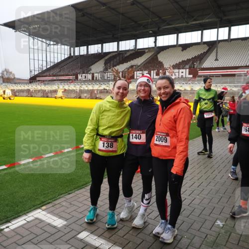 07.12.2025 - St. Pauli X-Mass-Run No. 15 Fabian Wolf http://msf.ph/oto/9424904 07.12.2025 12:09:52 Ziel 830, 835, 1494, 3462, 3744, 3746 meine-sportfotos.de