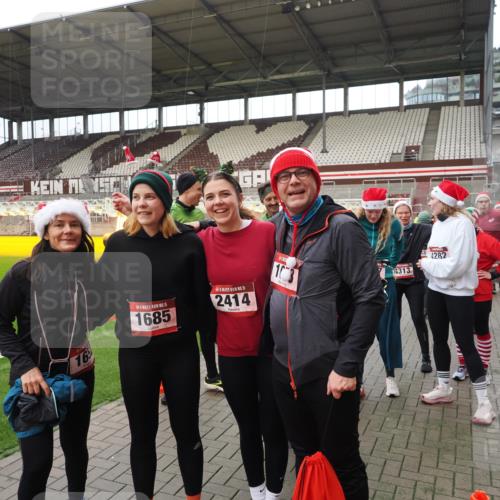 07.12.2025 - St. Pauli X-Mass-Run No. 15 Fabian Wolf http://msf.ph/oto/9424911 07.12.2025 12:09:57 Ziel 830, 835, 1494, 3462, 3744, 3746, 3760 meine-sportfotos.de