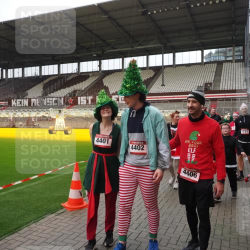07.12.2025 - St. Pauli X-Mass-Run No. 15 Fabian Wolf http://msf.ph/oto/9425008 07.12.2025 12:10:38 Ziel 208, 223, 224, 1450, 1728, 1731, 1845, 3701, 3840, 3841, 4257, 4259, 4262, 4280, 4281, 4745, 4826, 4827, 4831, 4833, 4834, 4836 meine-sportfotos.de