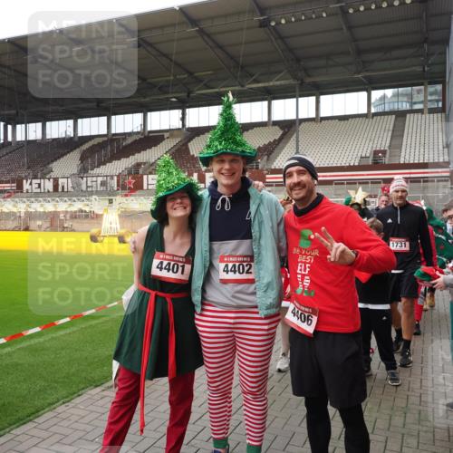 07.12.2025 - St. Pauli X-Mass-Run No. 15 Fabian Wolf http://msf.ph/oto/9425016 07.12.2025 12:10:40 Ziel 208, 223, 224, 1450, 1728, 1731, 1845, 3701, 3840, 3841, 4257, 4259, 4262, 4280, 4281, 4745, 4826, 4827, 4831, 4833, 4834, 4836 meine-sportfotos.de