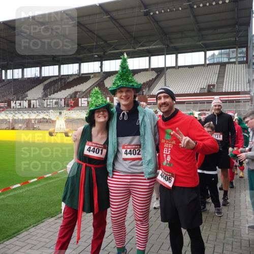 07.12.2025 - St. Pauli X-Mass-Run No. 15 Fabian Wolf http://msf.ph/oto/9425017 07.12.2025 12:10:40 Ziel 208, 223, 224, 1450, 1728, 1731, 1845, 3701, 3840, 3841, 4257, 4259, 4262, 4280, 4281, 4745, 4826, 4827, 4831, 4833, 4834, 4836 meine-sportfotos.de