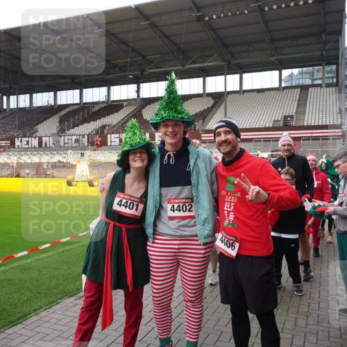 07.12.2025 - St. Pauli X-Mass-Run No. 15 Fabian Wolf http://msf.ph/oto/9425018 07.12.2025 12:10:40 Ziel 208, 223, 224, 1450, 1728, 1731, 1845, 3701, 3840, 3841, 4257, 4259, 4262, 4280, 4281, 4745, 4826, 4827, 4831, 4833, 4834, 4836 meine-sportfotos.de