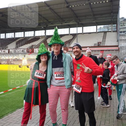 07.12.2025 - St. Pauli X-Mass-Run No. 15 Fabian Wolf http://msf.ph/oto/9425020 07.12.2025 12:10:41 Ziel 208, 223, 224, 1450, 1728, 1731, 1845, 3701, 3840, 3841, 4257, 4259, 4262, 4280, 4281, 4745, 4826, 4827, 4831, 4833, 4834, 4836 meine-sportfotos.de