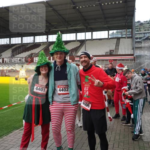 07.12.2025 - St. Pauli X-Mass-Run No. 15 Fabian Wolf http://msf.ph/oto/9425024 07.12.2025 12:10:43 Ziel 208, 223, 224, 1450, 1728, 1731, 1845, 3701, 3840, 3841, 4257, 4259, 4262, 4280, 4281, 4745, 4826, 4827, 4831, 4834, 4836 meine-sportfotos.de