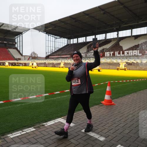 07.12.2025 - St. Pauli X-Mass-Run No. 15 Fabian Wolf http://msf.ph/oto/9425248 07.12.2025 12:12:26 Ziel 1033, 3972, 3977, 3978 meine-sportfotos.de