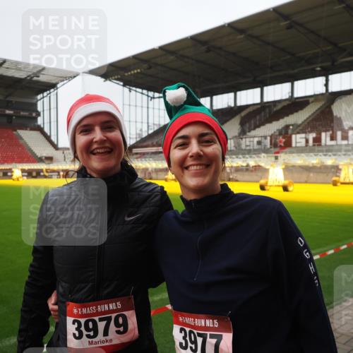 07.12.2025 - St. Pauli X-Mass-Run No. 15 Fabian Wolf http://msf.ph/oto/9425311 07.12.2025 12:13:13 Ziel 455, 463, 466, 2543, 4713 meine-sportfotos.de