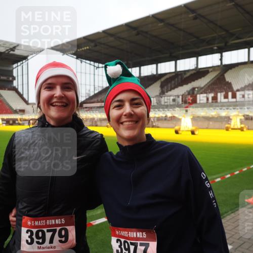 07.12.2025 - St. Pauli X-Mass-Run No. 15 Fabian Wolf http://msf.ph/oto/9425312 07.12.2025 12:13:13 Ziel 455, 463, 466, 2543, 4713 meine-sportfotos.de