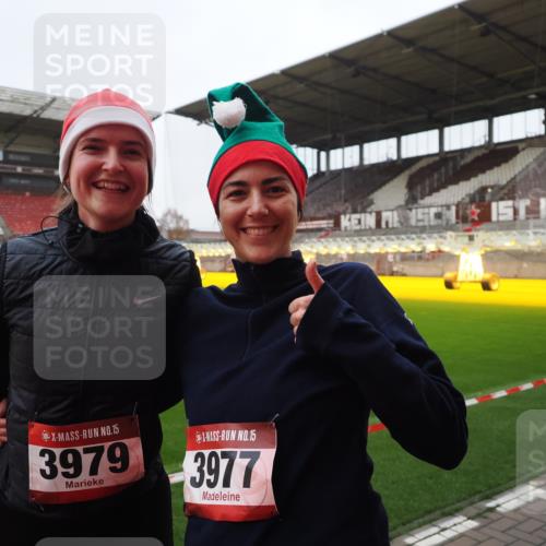 07.12.2025 - St. Pauli X-Mass-Run No. 15 Fabian Wolf http://msf.ph/oto/9425317 07.12.2025 12:13:14 Ziel 455, 463, 466, 2543, 4713 meine-sportfotos.de