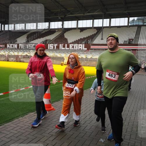 07.12.2025 - St. Pauli X-Mass-Run No. 15 Fabian Wolf http://msf.ph/oto/9425326 07.12.2025 12:13:19 Ziel 455, 463, 466, 2543, 4713 meine-sportfotos.de