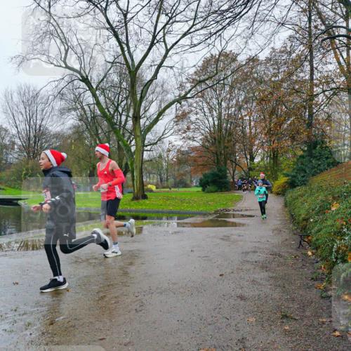 07.12.2025 - St. Pauli X-Mass-Run No. 15 Michael Burmester http://msf.ph/oto/9425671 07.12.2025 09:38:00 Laufen 1722 meine-sportfotos.de