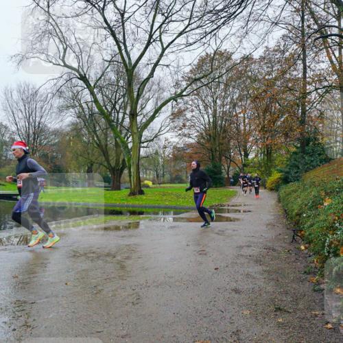 07.12.2025 - St. Pauli X-Mass-Run No. 15 Michael Burmester http://msf.ph/oto/9425673 07.12.2025 09:38:03 Laufen  meine-sportfotos.de