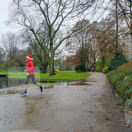 07.12.2025 - St. Pauli X-Mass-Run No. 15 Michael Burmester http://msf.ph/oto/9425706 07.12.2025 09:39:40 Laufen  meine-sportfotos.de