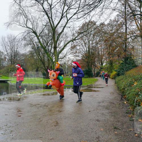 07.12.2025 - St. Pauli X-Mass-Run No. 15 Michael Burmester http://msf.ph/oto/9425741 07.12.2025 09:40:35 Laufen 24 meine-sportfotos.de