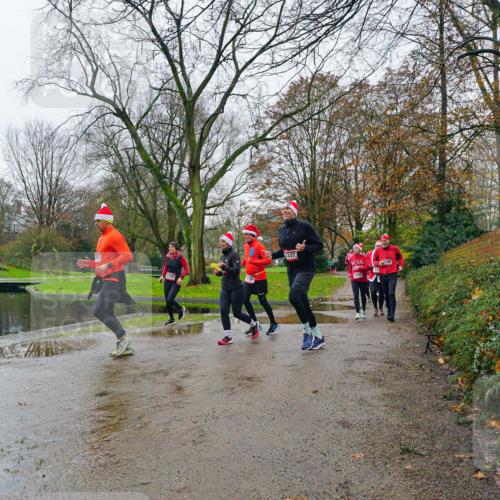 07.12.2025 - St. Pauli X-Mass-Run No. 15 Michael Burmester http://msf.ph/oto/9425783 07.12.2025 09:42:03 Laufen 3337, 198 meine-sportfotos.de