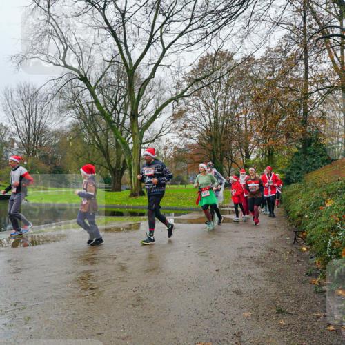 07.12.2025 - St. Pauli X-Mass-Run No. 15 Michael Burmester http://msf.ph/oto/9425840 07.12.2025 09:43:18 Laufen 950 meine-sportfotos.de