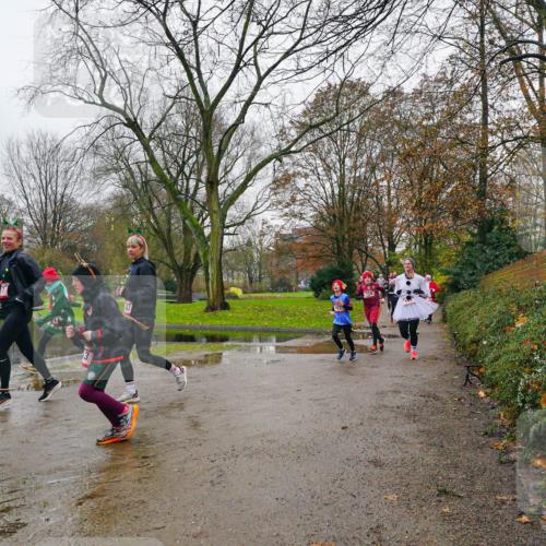 07.12.2025 - St. Pauli X-Mass-Run No. 15 Michael Burmester http://msf.ph/oto/9425875 07.12.2025 09:43:48 Laufen 300, 967 meine-sportfotos.de