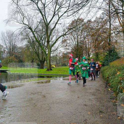 07.12.2025 - St. Pauli X-Mass-Run No. 15 Michael Burmester http://msf.ph/oto/9425903 07.12.2025 09:44:14 Laufen 1028, 1302 meine-sportfotos.de