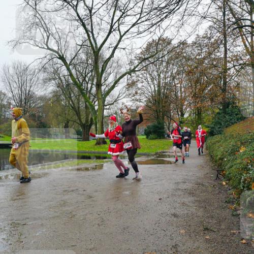 07.12.2025 - St. Pauli X-Mass-Run No. 15 Michael Burmester http://msf.ph/oto/9425931 07.12.2025 09:44:38 Laufen 3196 meine-sportfotos.de