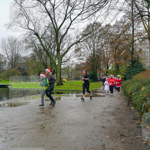 07.12.2025 - St. Pauli X-Mass-Run No. 15 Michael Burmester http://msf.ph/oto/9425943 07.12.2025 09:44:55 Laufen 9 meine-sportfotos.de