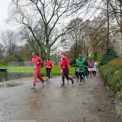 07.12.2025 - St. Pauli X-Mass-Run No. 15 Michael Burmester http://msf.ph/oto/9425959 07.12.2025 09:45:11 Laufen 696, 979, 1732 meine-sportfotos.de