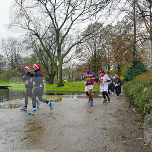 07.12.2025 - St. Pauli X-Mass-Run No. 15 Michael Burmester http://msf.ph/oto/9425962 07.12.2025 09:45:14 Laufen 628, 459 meine-sportfotos.de