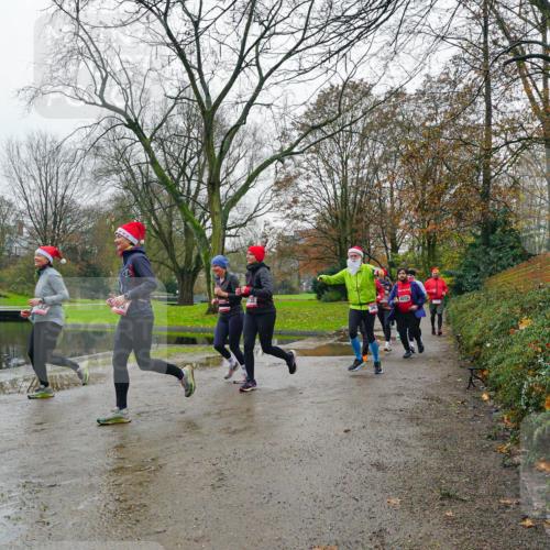 07.12.2025 - St. Pauli X-Mass-Run No. 15 Michael Burmester http://msf.ph/oto/9425966 07.12.2025 09:45:16 Laufen  meine-sportfotos.de