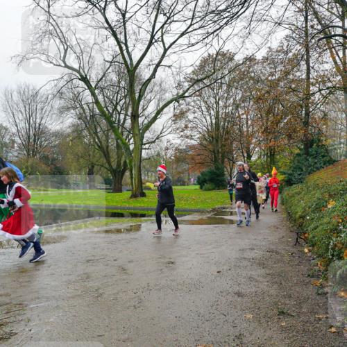 07.12.2025 - St. Pauli X-Mass-Run No. 15 Michael Burmester http://msf.ph/oto/9425975 07.12.2025 09:45:34 Laufen  meine-sportfotos.de