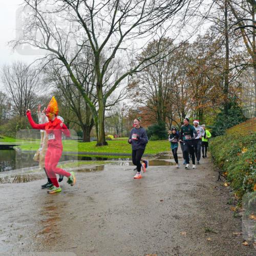 07.12.2025 - St. Pauli X-Mass-Run No. 15 Michael Burmester http://msf.ph/oto/9425978 07.12.2025 09:45:39 Laufen 2177, 1522 meine-sportfotos.de