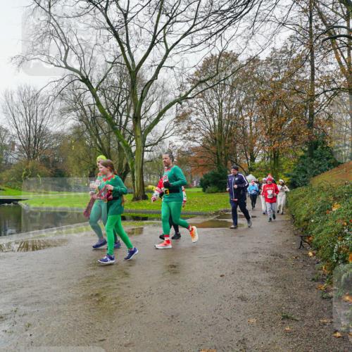 07.12.2025 - St. Pauli X-Mass-Run No. 15 Michael Burmester http://msf.ph/oto/9426025 07.12.2025 09:47:10 Laufen  meine-sportfotos.de