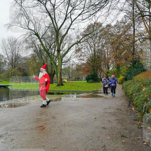 07.12.2025 - St. Pauli X-Mass-Run No. 15 Michael Burmester http://msf.ph/oto/9426058 07.12.2025 09:48:38 Laufen 2751 meine-sportfotos.de