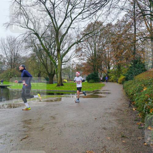 07.12.2025 - St. Pauli X-Mass-Run No. 15 Michael Burmester http://msf.ph/oto/9426098 07.12.2025 09:57:57 Laufen 4510 meine-sportfotos.de