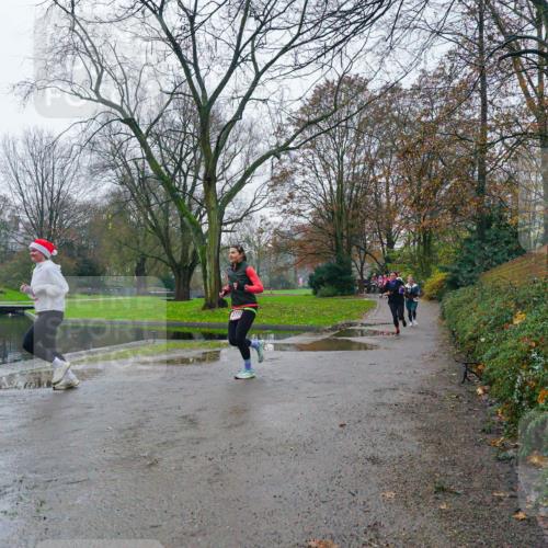 07.12.2025 - St. Pauli X-Mass-Run No. 15 Michael Burmester http://msf.ph/oto/9426140 07.12.2025 09:59:51 Laufen  meine-sportfotos.de