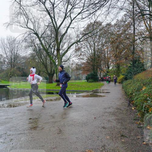 07.12.2025 - St. Pauli X-Mass-Run No. 15 Michael Burmester http://msf.ph/oto/9426152 07.12.2025 10:00:15 Laufen  meine-sportfotos.de