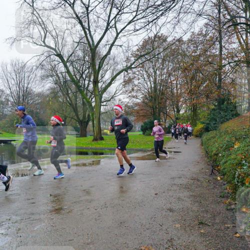 07.12.2025 - St. Pauli X-Mass-Run No. 15 Michael Burmester http://msf.ph/oto/9426164 07.12.2025 10:00:36 Laufen 64443, 38, 3091 meine-sportfotos.de